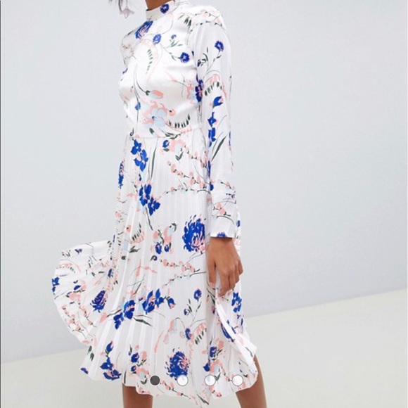 ASOS DESIGN pleated midi dress long sleeve - Picture 1 of 7